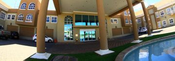 Hotel Majestic Five Palapye Exterior foto