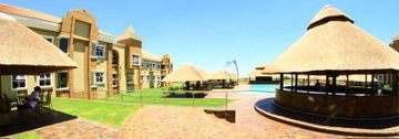 Hotel Majestic Five Palapye Exterior foto